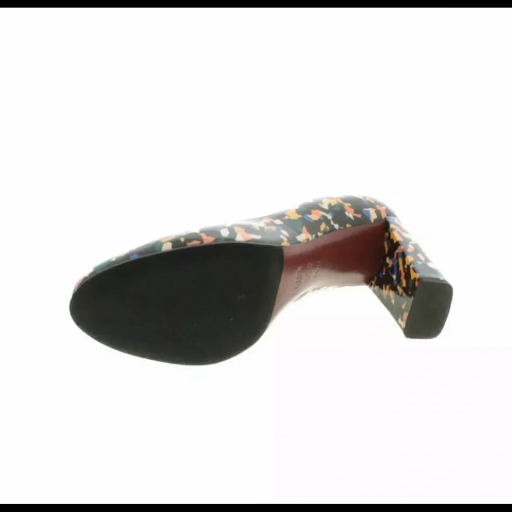FENDI Pumps - Picture 3 of 5